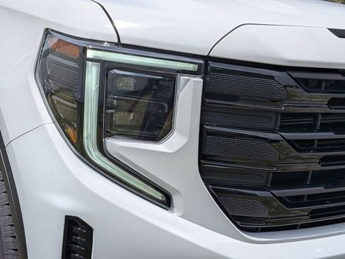 New 2026 GMC Sierra 1500 Elevation w/ Preferred Package image 9