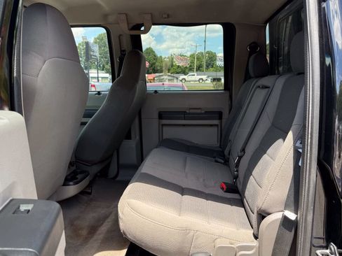 Used 2010 Ford F250 XLT AWD/4WD image 13