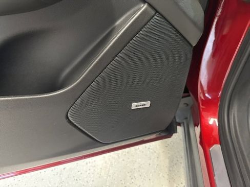 Used 2024 Cadillac XT6 Sport image 16