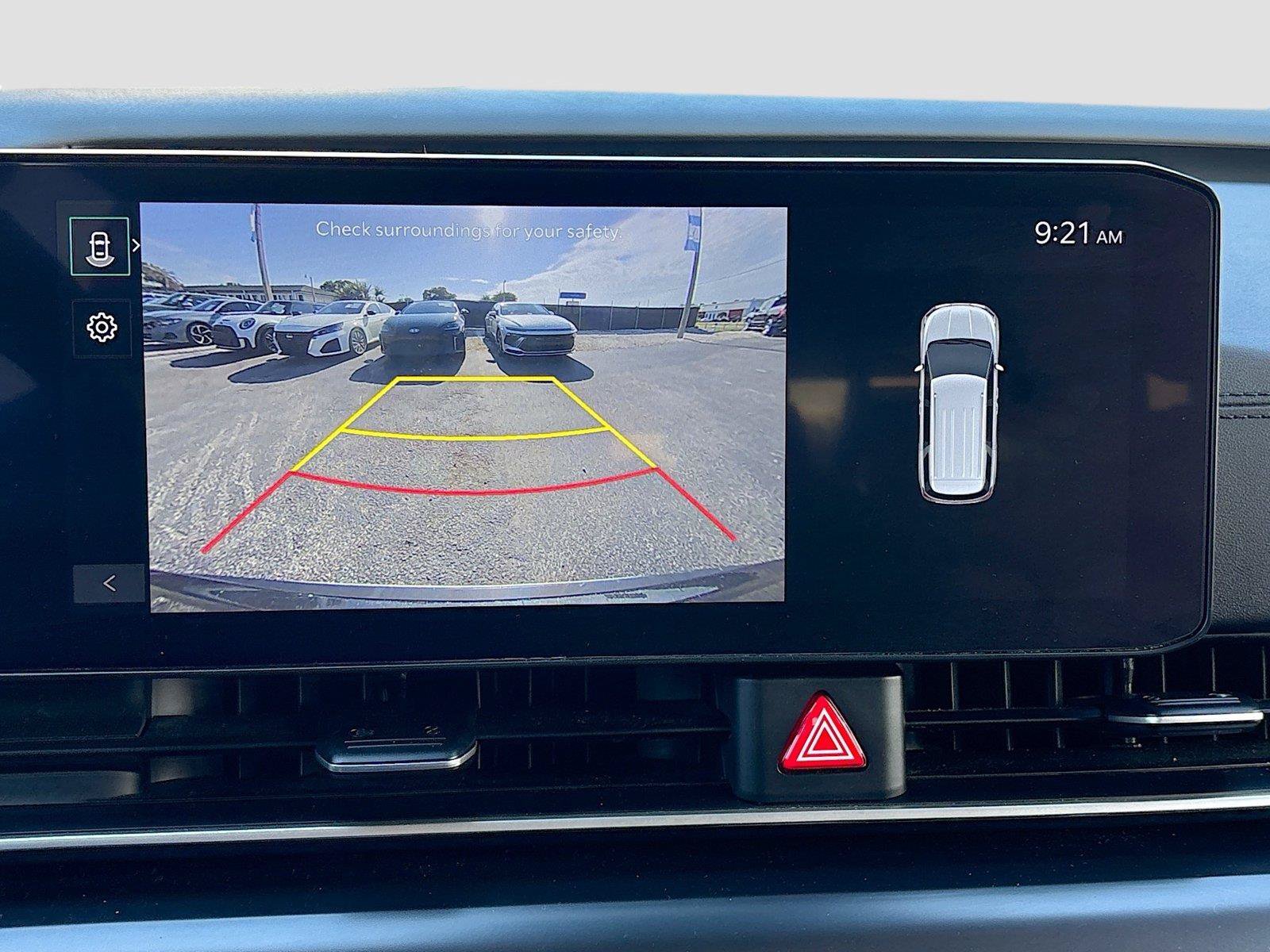 Used 2025 Kia Carnival FWD image 14