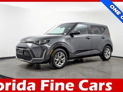 Used 2024 Kia Soul LX w/ Option Group 015