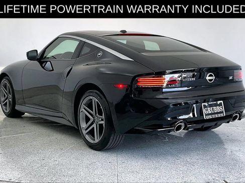 Used 2025 Nissan Z Sport w/ Floor Mat Package RWD image 16
