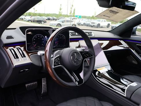 New 2026 Mercedes-Benz S 580 4MATIC Sedan image 22