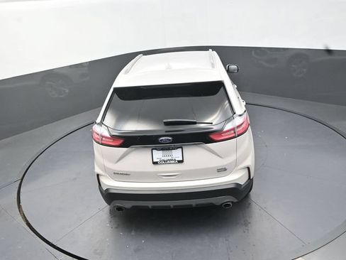 Used 2019 Ford Edge SEL w/ Equipment Group 201A AWD/4WD image 17