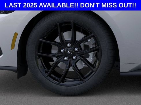 New 2025 Ford Mustang Premium RWD image 19