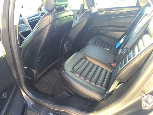 Used 2020 Ford Fusion SEL image 8