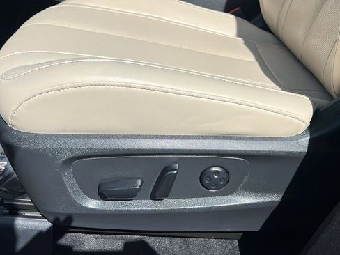 Used 2025 INFINITI QX60 Luxe w/ Vision Package AWD/4WD image 15