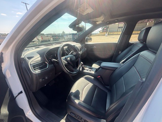 Used 2024 Chevrolet Equinox RS w/ RS Leather Package FWD image 11
