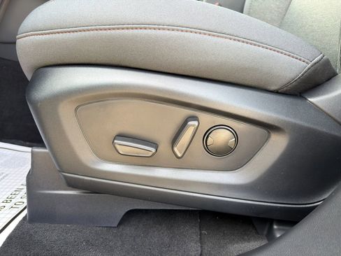 New 2026 Ford Explorer Active image 21