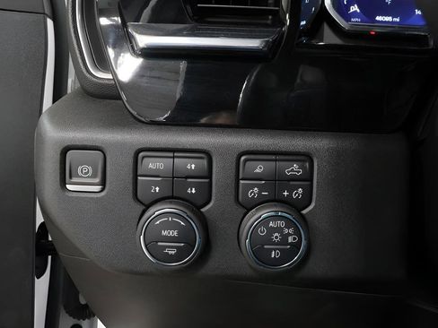 Used 2023 Chevrolet Silverado 1500 RST w/ RST All Star Premium Package AWD/4WD image 17