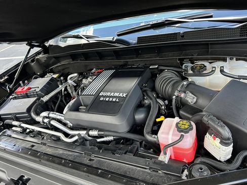 Used 2025 GMC Sierra 1500 Denali w/ Technology Package AWD/4WD image 63