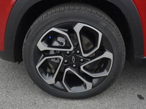 New 2026 Chevrolet Trax RS w/ Sunroof Package image 10