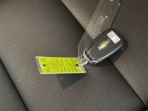 Certified 2026 Chevrolet Trax RS image 38