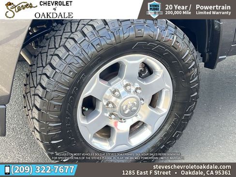 Used 2024 RAM 2500 Big Horn w/ Night Edition AWD/4WD image 35