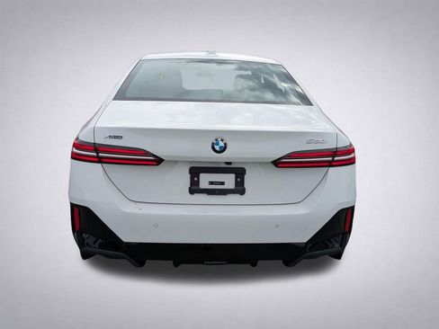 New 2026 BMW 530i xDrive w/ M Sport Package image 5