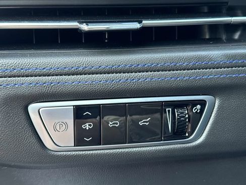 Certified 2026 Cadillac Escalade IQ Luxury 1 AWD/4WD image 30
