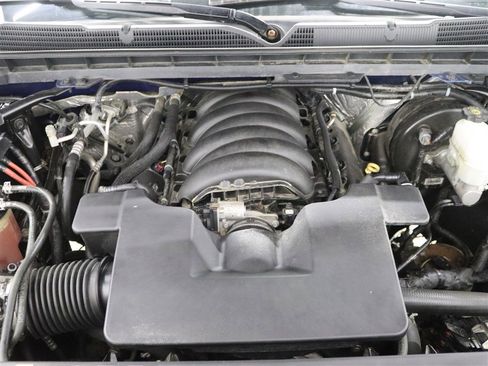 Used 2018 Chevrolet Silverado 1500 High Country image 36