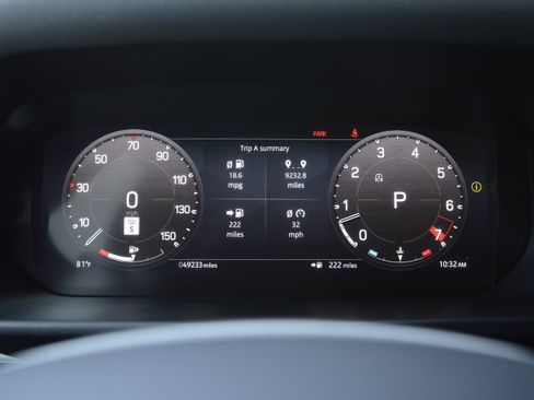 Used 2023 Land Rover Defender 130 X-Dynamic SE AWD/4WD image 21