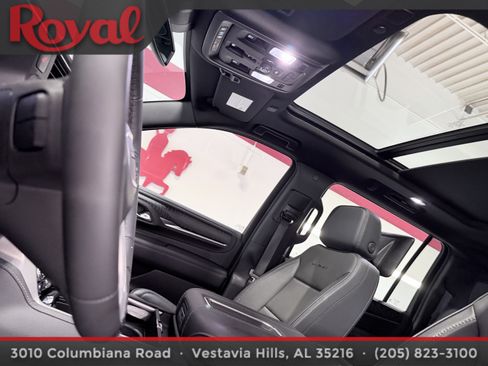 Used 2024 GMC Yukon XL Denali w/ LPO, Floor Liner Package RWD image 21