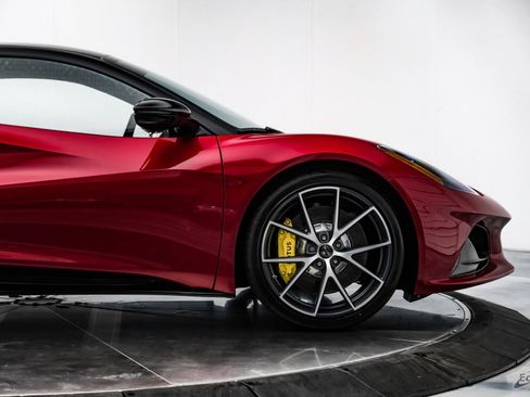 New 2025 Lotus Emira image 19