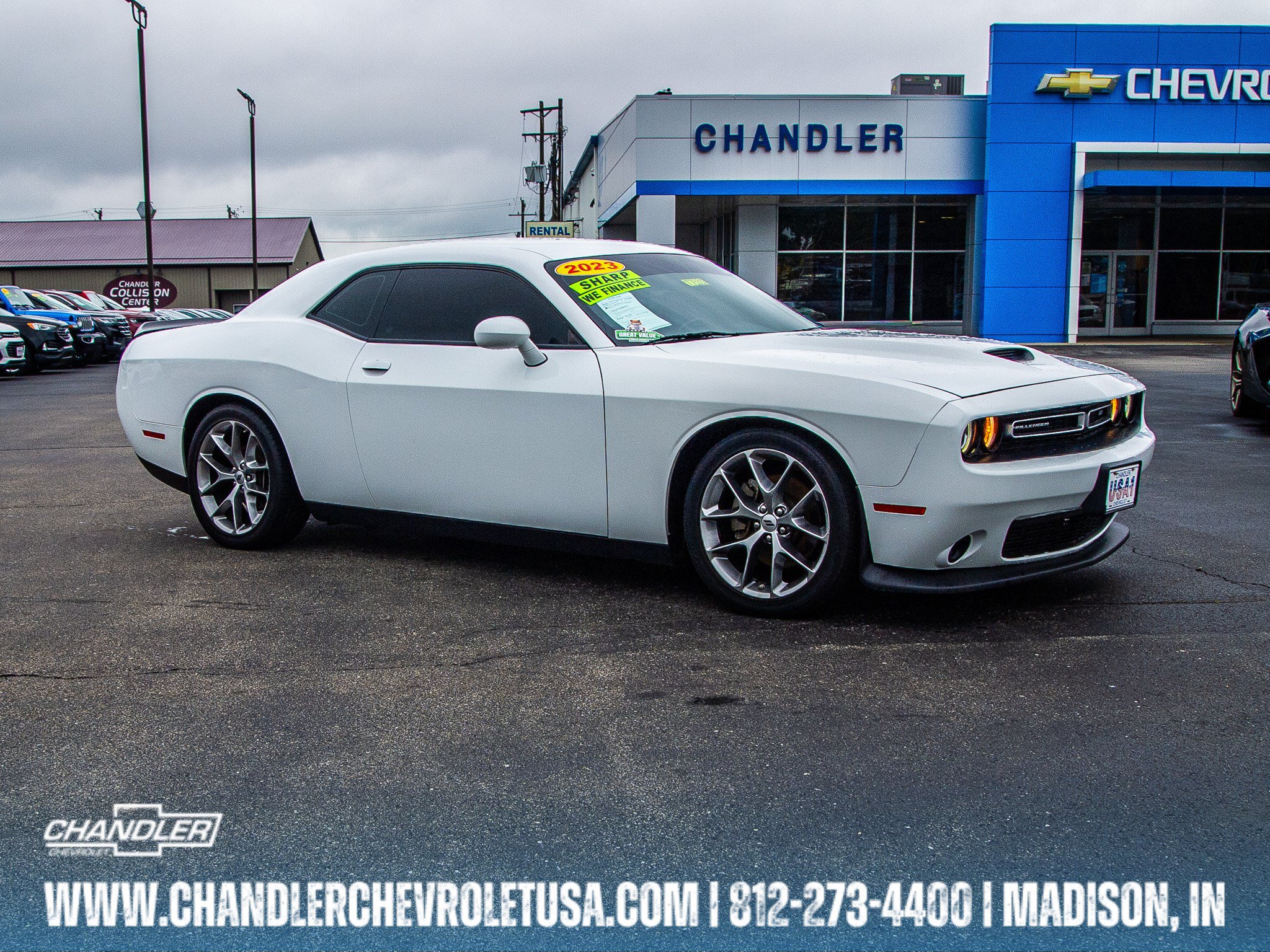 Used 2023 Dodge Challenger GT RWD image 1
