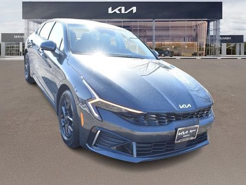 New 2026 Kia K5 LXS image 10