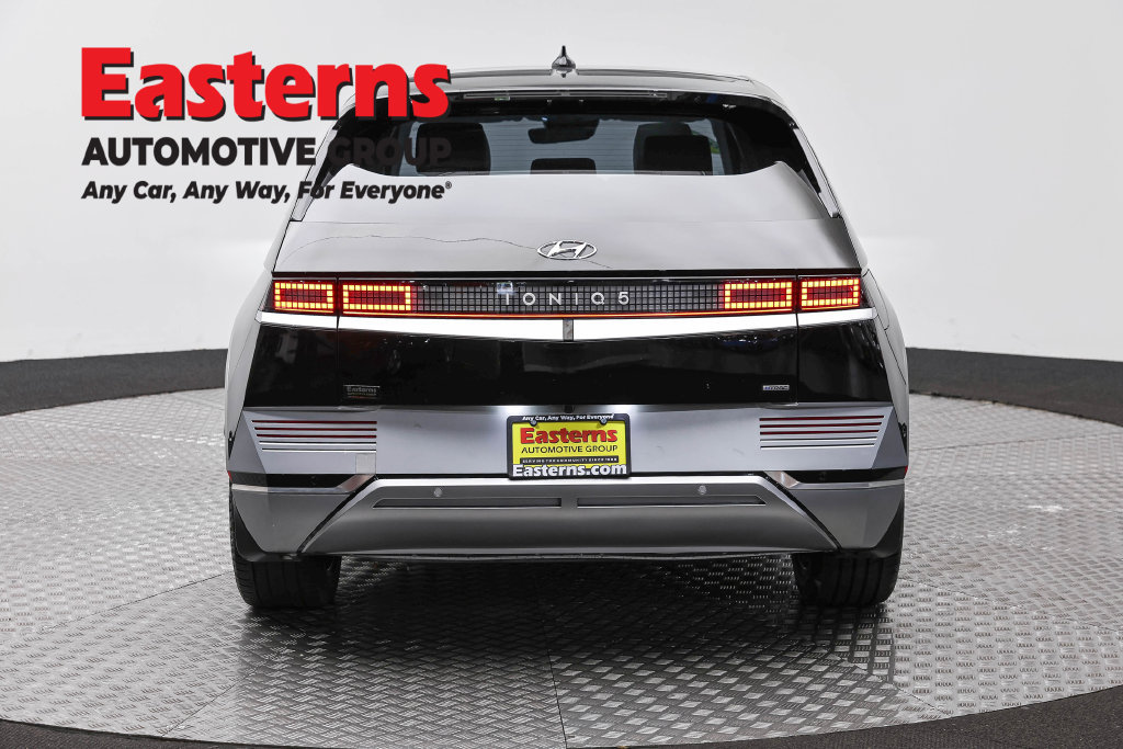 Used 2023 Hyundai Ioniq 5 Limited AWD/4WD image 7