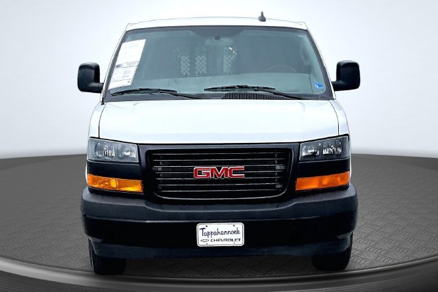 Used 2021 GMC Savana 2500 w/ Enhanced Convenience Package RWD image 2