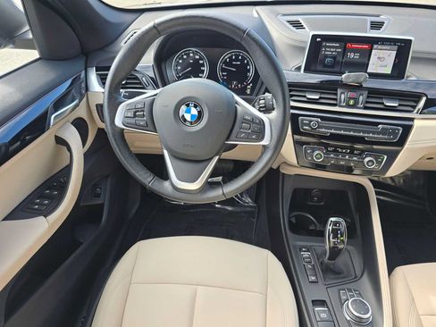 Used 2021 BMW X1 xDrive28i w/ Convenience Package AWD/4WD image 17