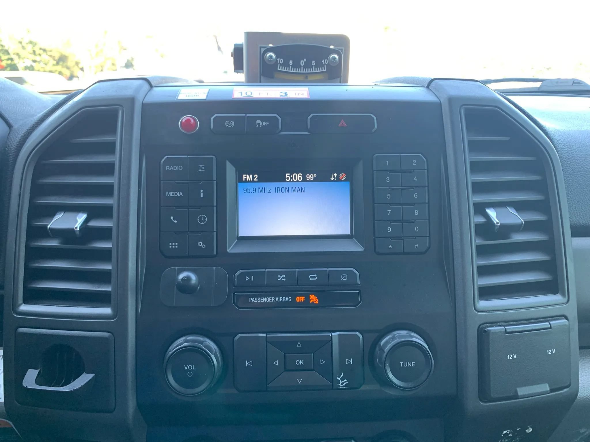 Used 2020 Ford F550 2WD Regular Cab Super Duty image 17