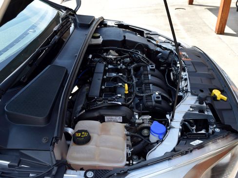 Used 2017 Ford Focus SE image 29