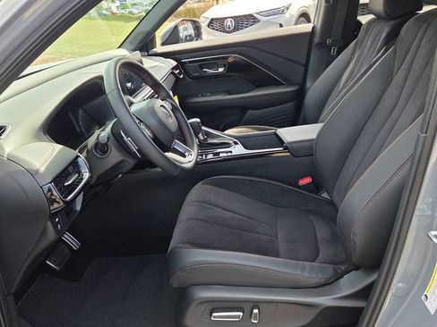 Used 2025 Acura ADX A-Spec AWD/4WD image 6