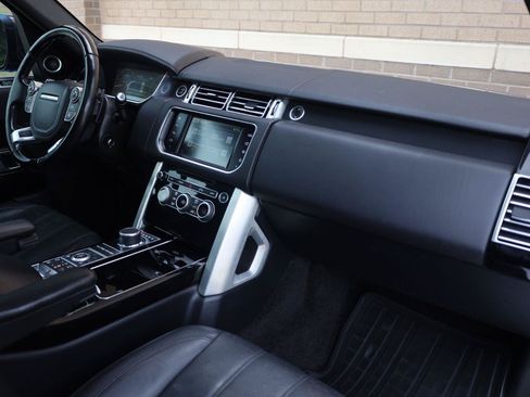 Used 2016 Land Rover Range Rover Supercharged AWD/4WD image 33