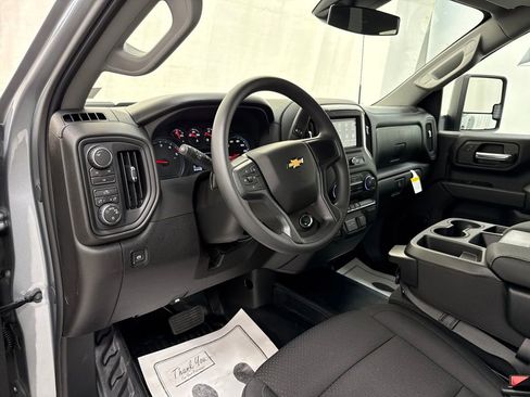 New 2026 Chevrolet Silverado 3500 W/T image 18