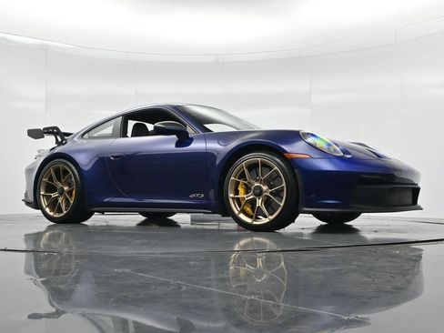 Certified 2022 Porsche 911 GT3 RWD image 33