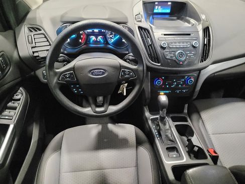 Used 2017 Ford Escape SE w/ SE Cold Weather Package FWD image 22