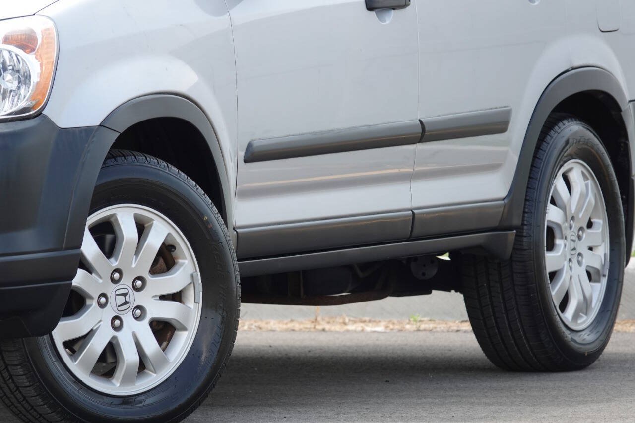 Used 2005 Honda CR-V EX image 8