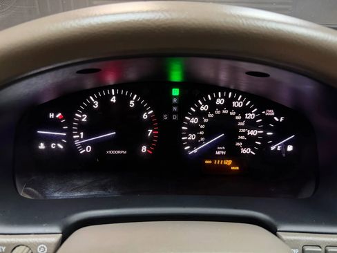 Used 2005 Lexus LS 430 RWD image 44