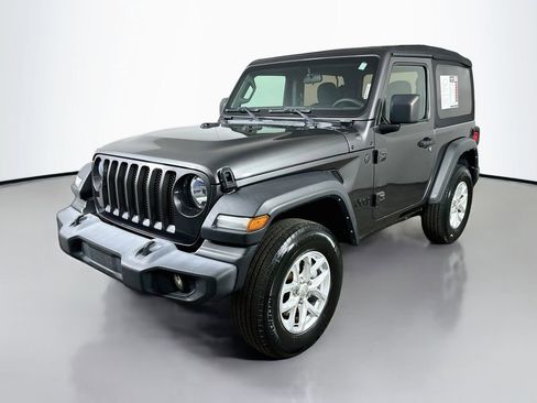 Used 2023 Jeep Wrangler Sport AWD/4WD image 3