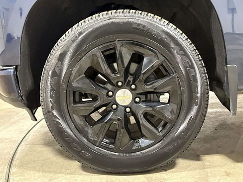 Used 2020 Chevrolet Silverado 1500 Custom w/ Custom Value Package image 26