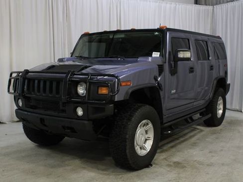 Used 2004 HUMMER H2 w/ Preferred Equipment Group image 35