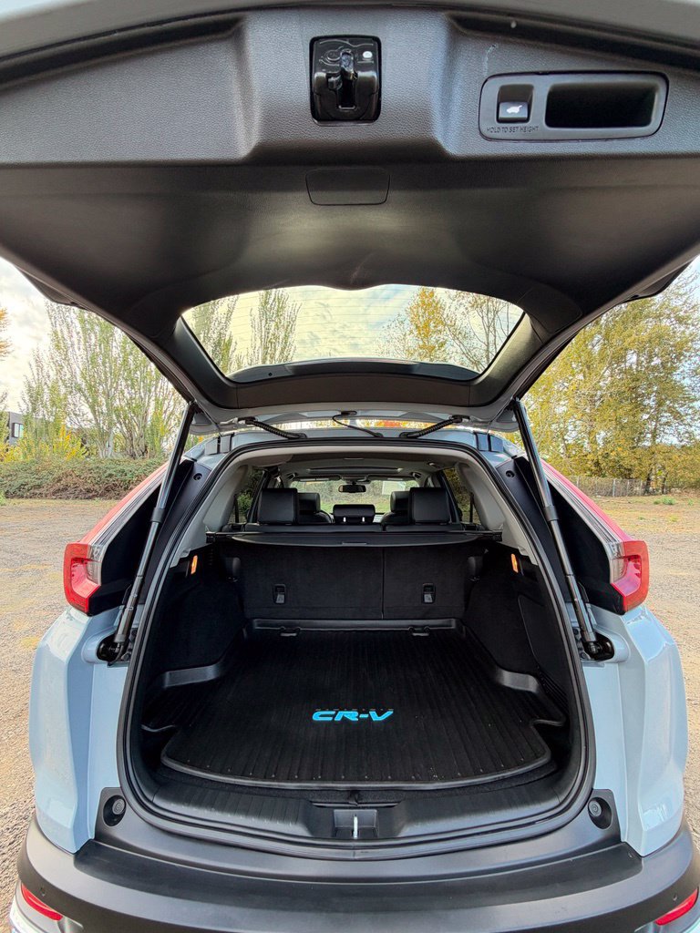 Used 2022 Honda CR-V Touring image 9