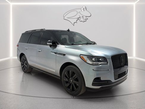 Used 2023 Lincoln Navigator Black Label AWD/4WD image 7