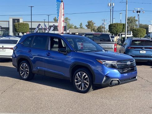New 2025 Subaru Forester Touring image 2