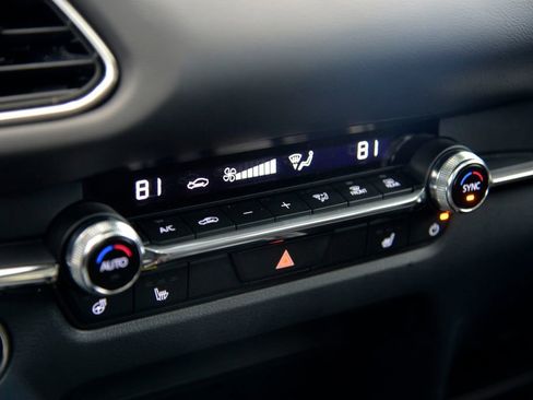 Certified 2025 MAZDA CX-30 2.5 Turbo w/ Premium Plus Pkg image 24