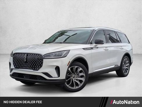 New 2026 Lincoln Aviator 2WD image 1