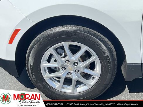 Certified 2023 Chevrolet Equinox LT FWD image 11