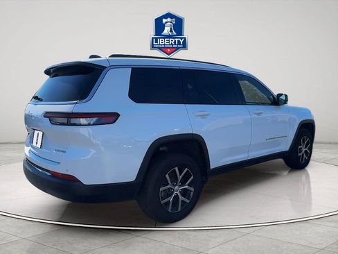 Certified 2025 Jeep Grand Cherokee L Limited AWD/4WD image 5