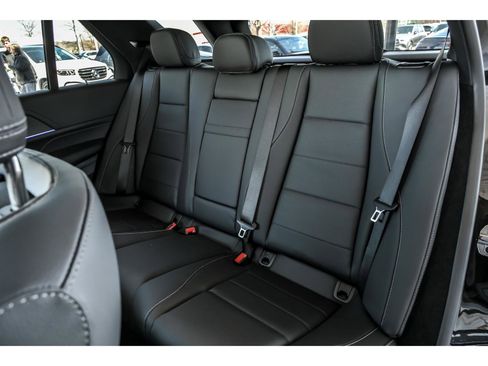 New 2026 Mercedes-Benz GLE 450 4MATIC image 9