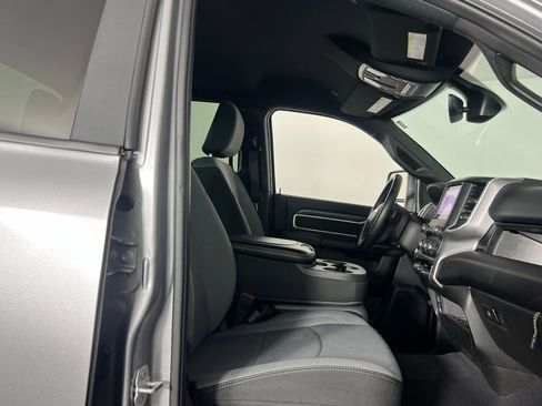 Used 2024 RAM 2500 Big Horn w/ Bed Utility Group image 30